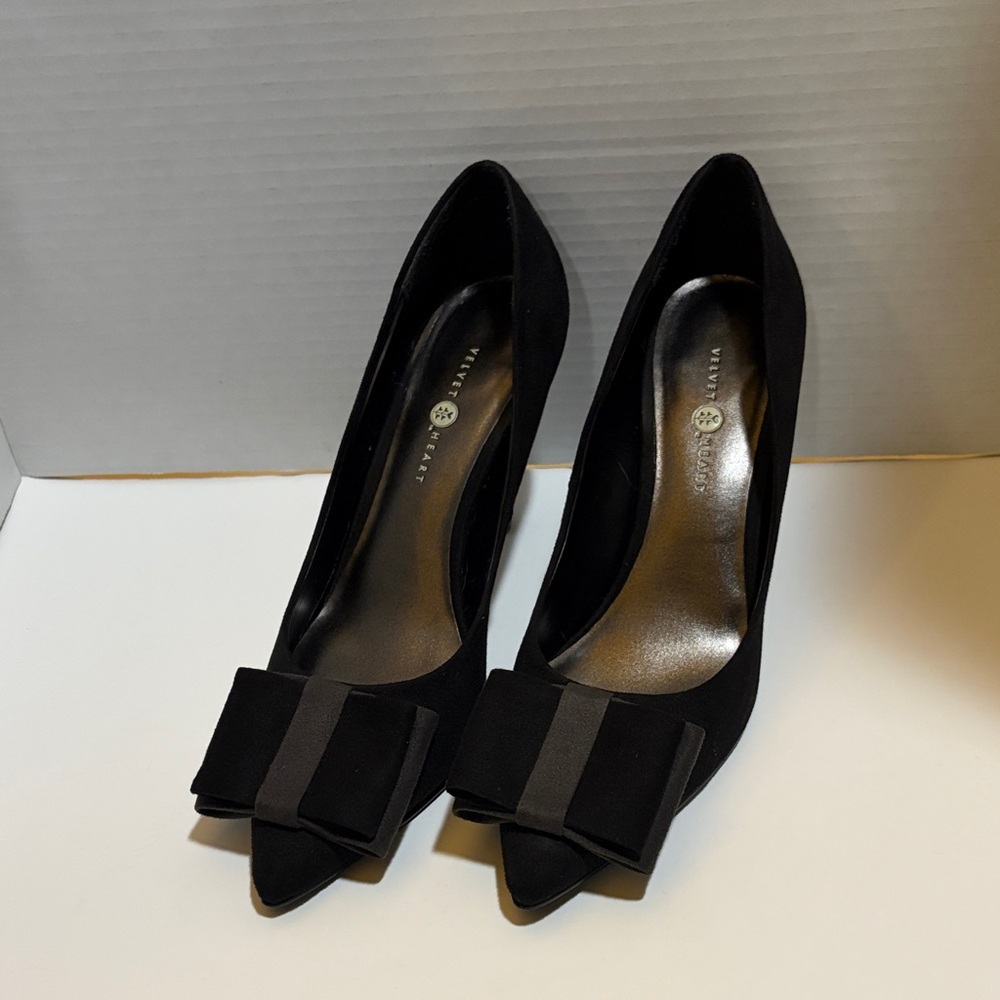 Velvet Heart Black Bow Heels